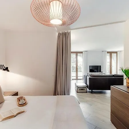 Villa Readhostprofile! # Rosalia Menaggio