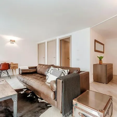 Villa Readhostprofile! # Rosalia *